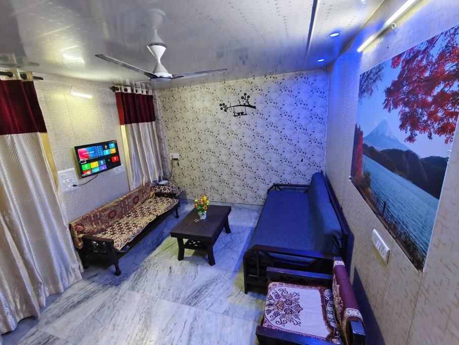 Peaceful Stay 1 Bhk Appartment Yeni Delhi Dış mekan fotoğraf