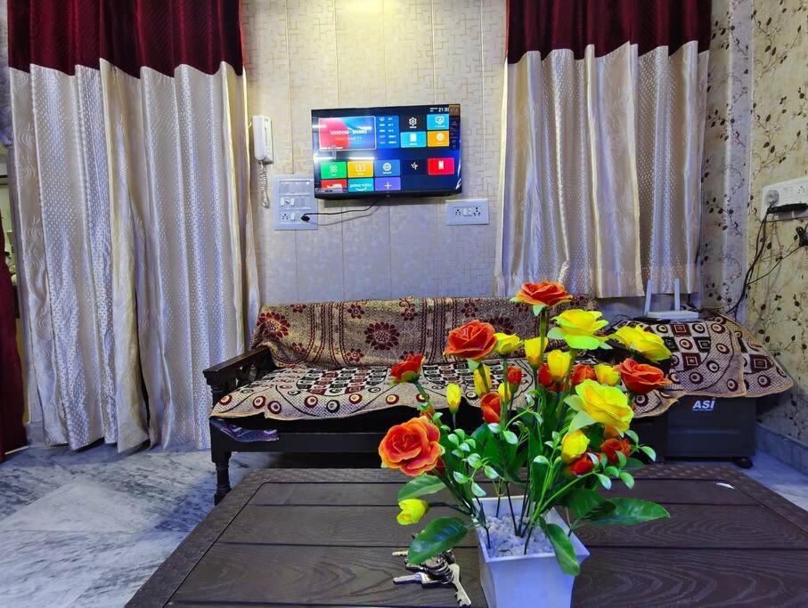 Peaceful Stay 1 Bhk Appartment Yeni Delhi Dış mekan fotoğraf